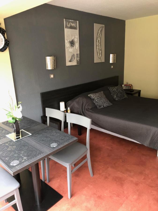Appartement Les Hameaux Arles Exterior foto
