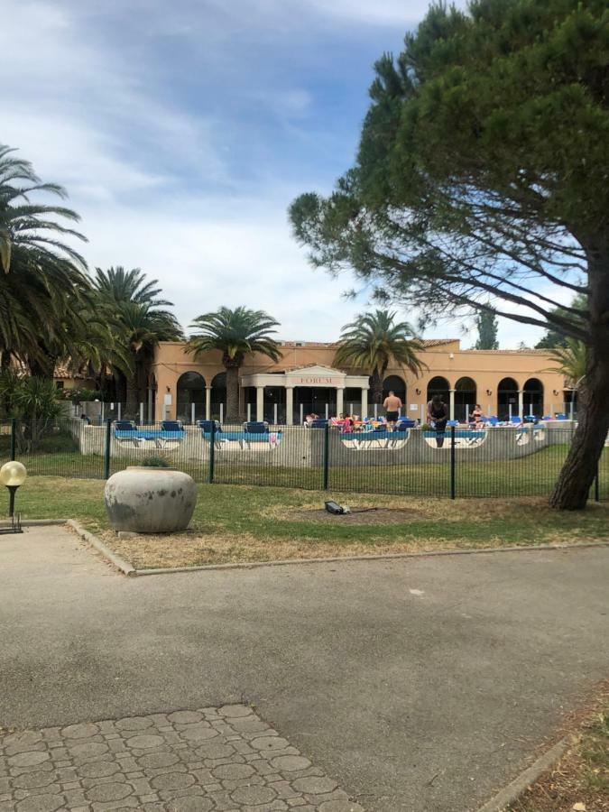 Appartement Les Hameaux Arles Exterior foto